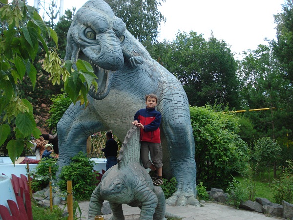 dinosavr.jpg